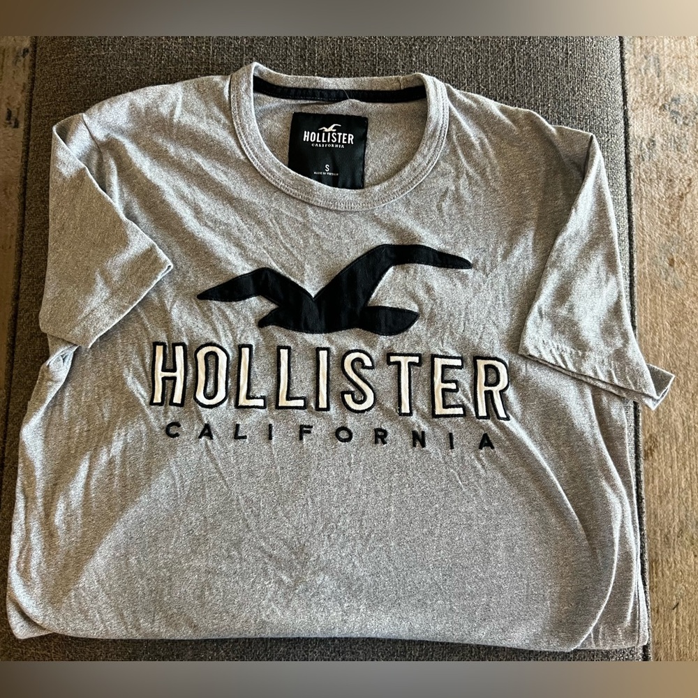 Hollister Logo Vintage Tee T shirt Mens S